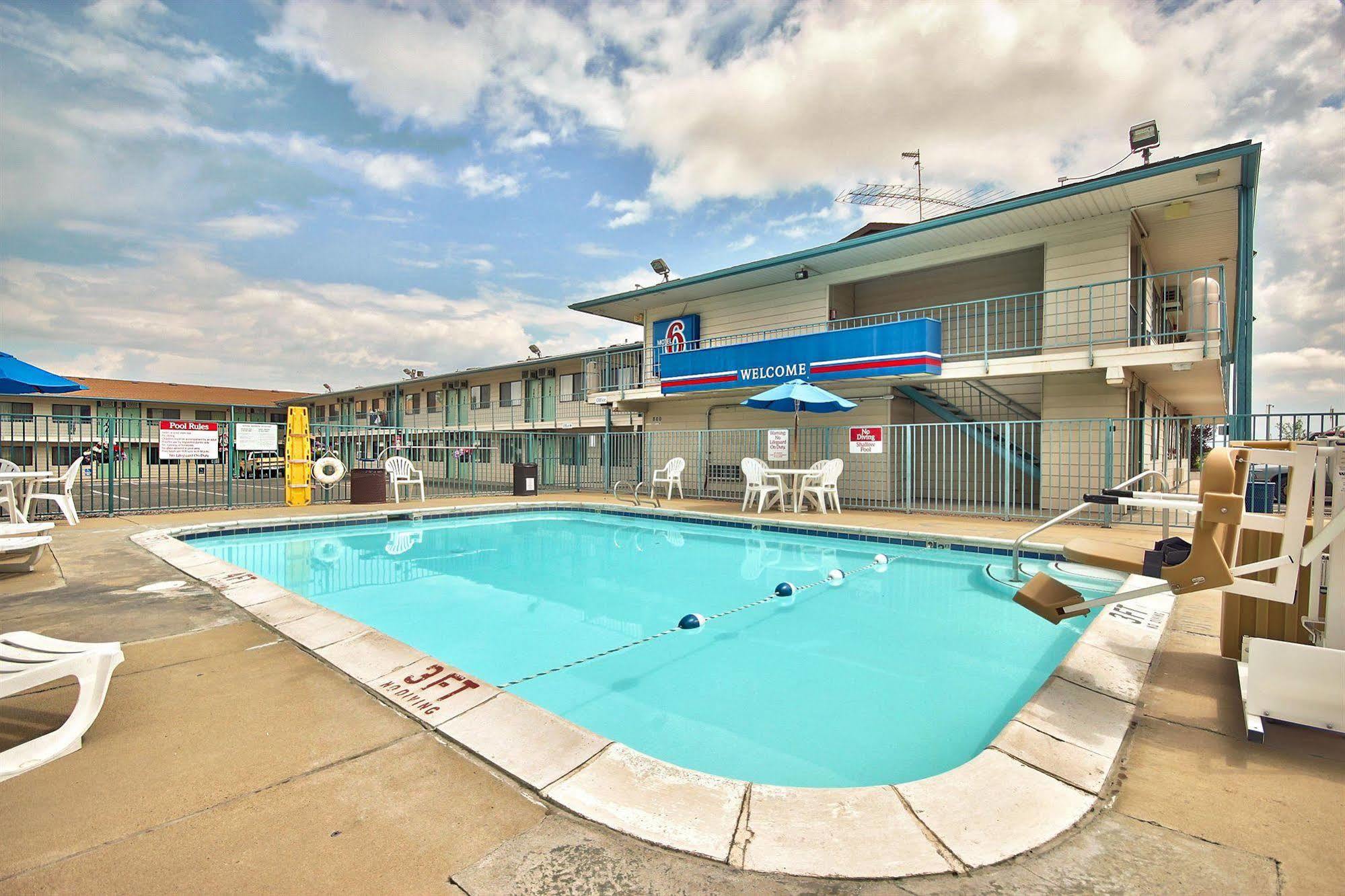 America'S Best Value Inn & Suites-Helena Exterior photo